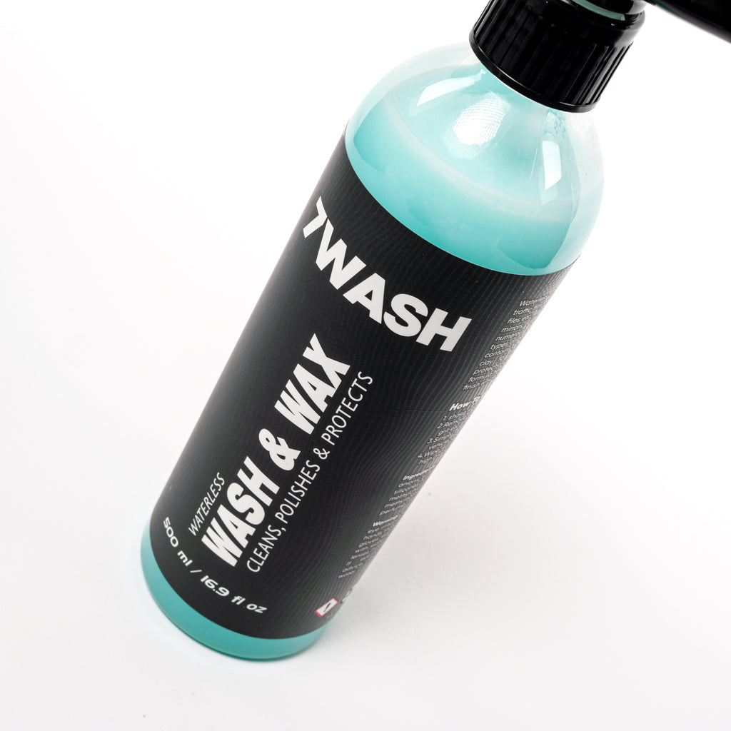 7WASH Wash & Wax Waterless 500 ml wasserloser Autoreiniger Flaschenrückseite mit Anwendungshinweisen für schnelle Autowäsche, Lackschutz und Car Detailing ohne Wasser