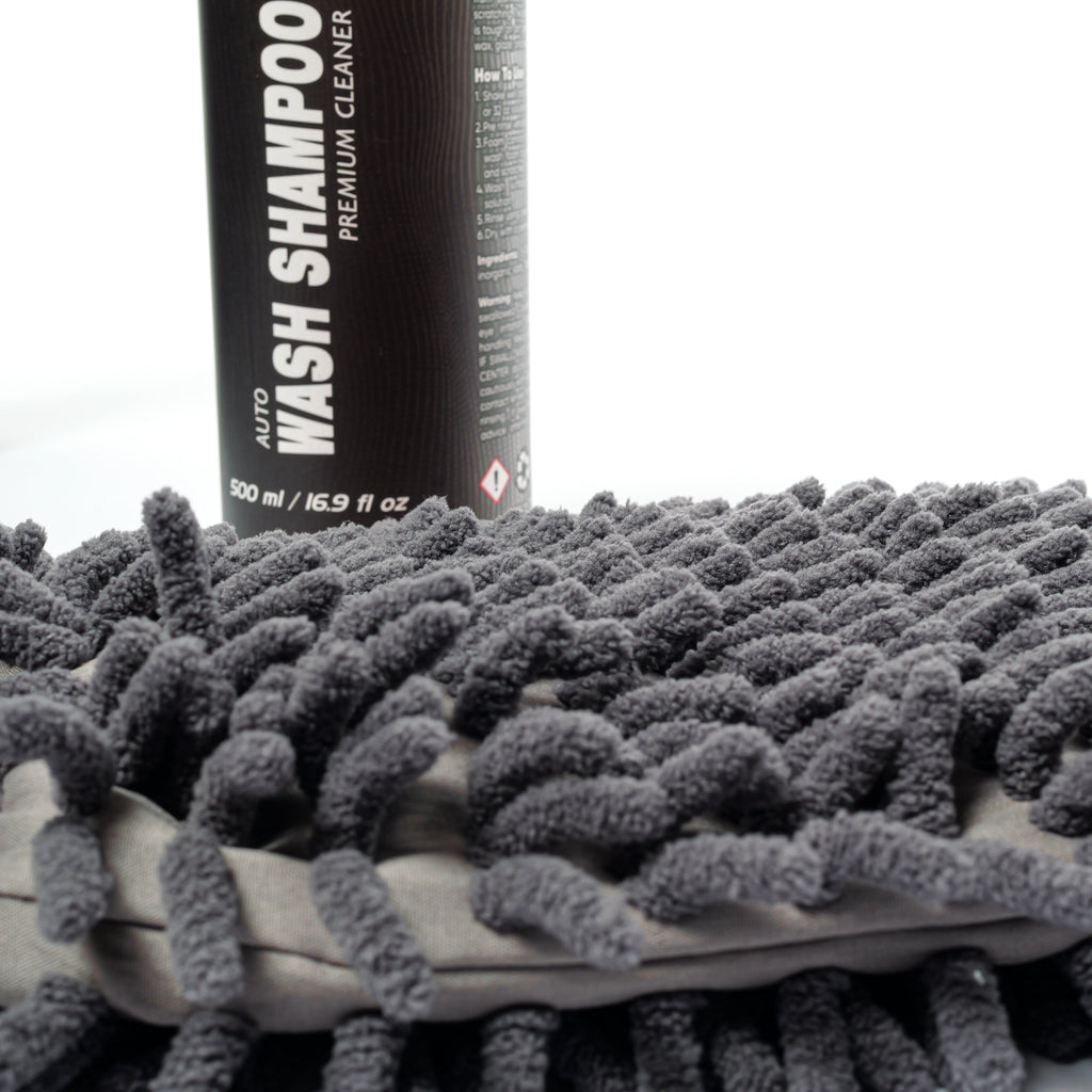 7WASH Shampoo Plus Set mit 500 ml Autoshampoo und grauem Mikrofaser Waschhandschuh für schonende Autowäsche, gründliche Lackreinigung und professionelles Car Detailing